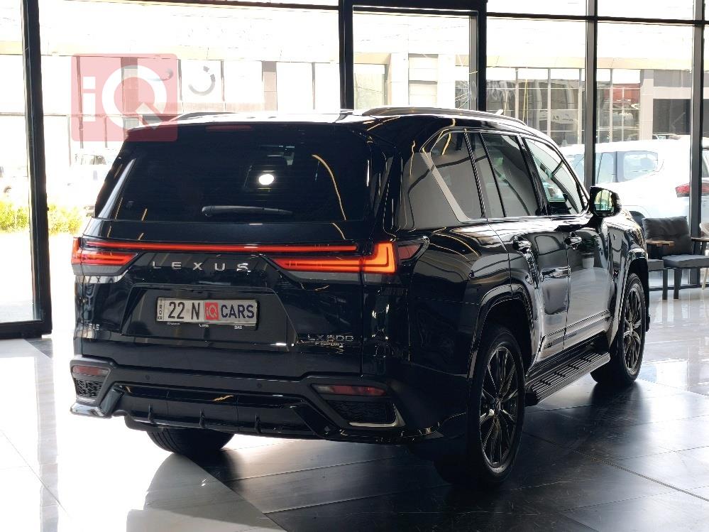 Lexus LX